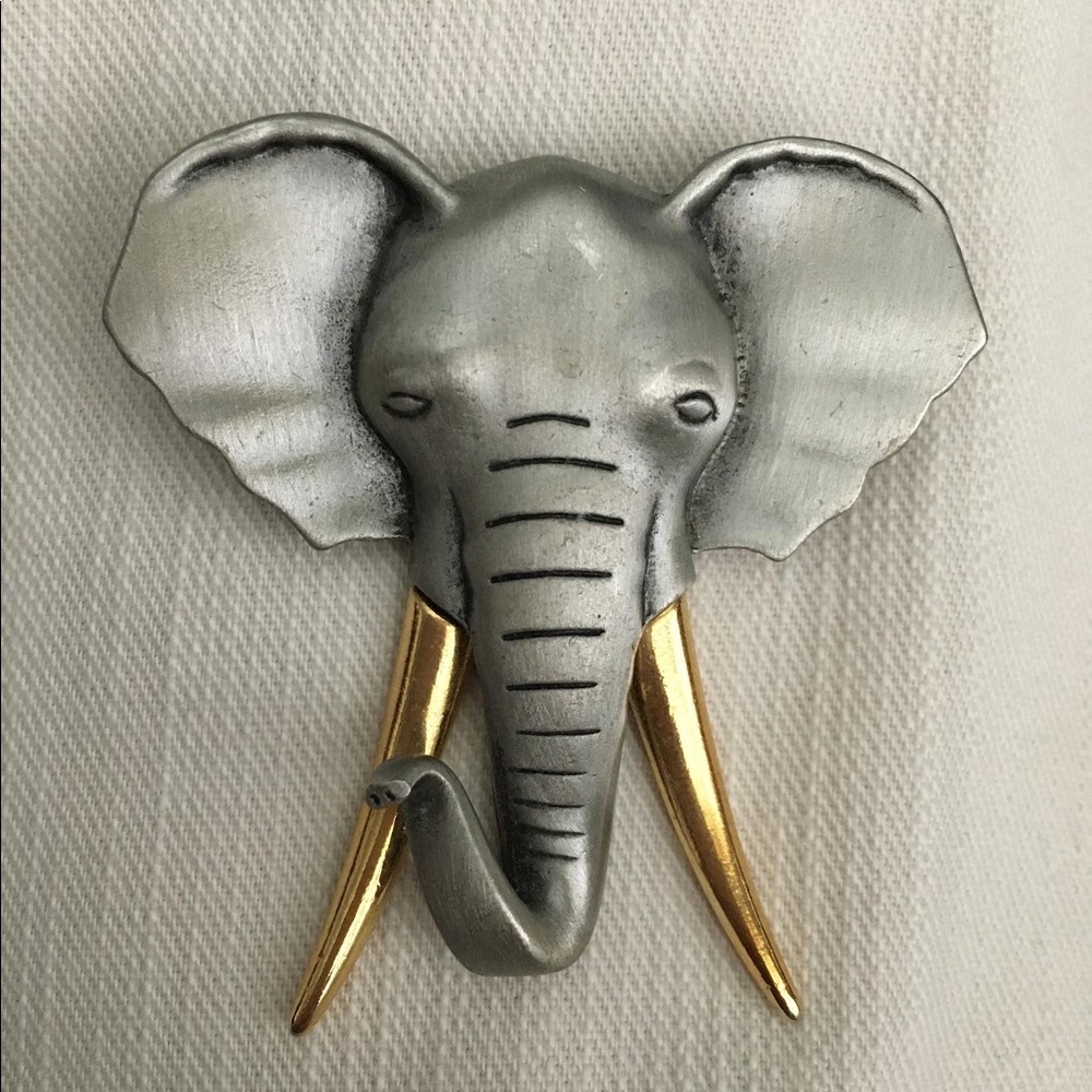 Jonette Jewelry Elephant Brooch / Pin